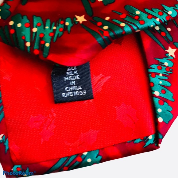 Hallmark Holiday Traditions Silk Christmas Tie NEW - Picture 6 of 6